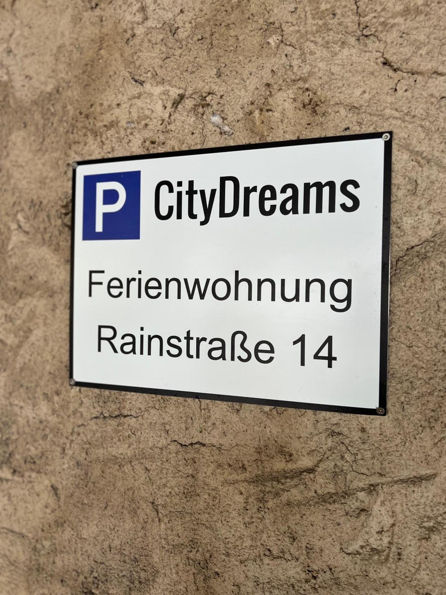 Citydreams Mit Altbauflair Die Premiumunterkunft In Loerrach Bei Basel Luaran gambar